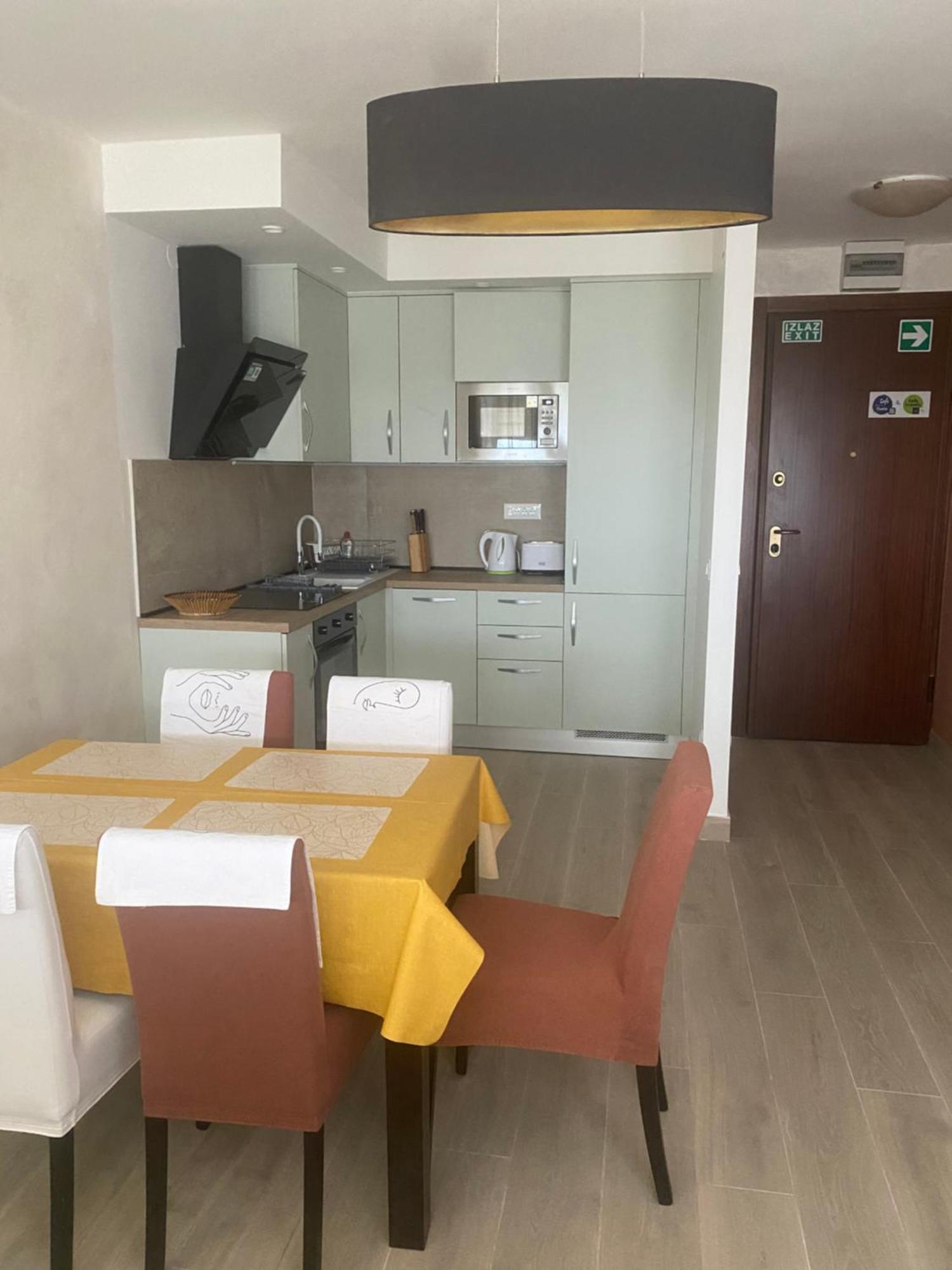 Apartment Amalfi スプリト エクステリア 写真
